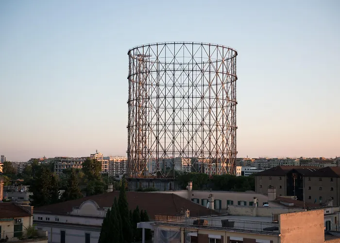 Apart Otel Gasometer Urban 4*