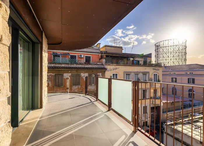 Aparthotel Gasometer Urban 4*